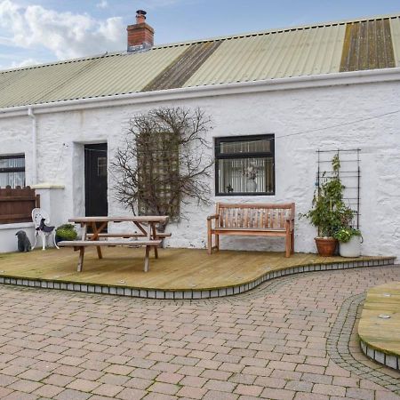 Rose Cottage Captivating 1-Bed Cottage In Bangor Eksteriør billede